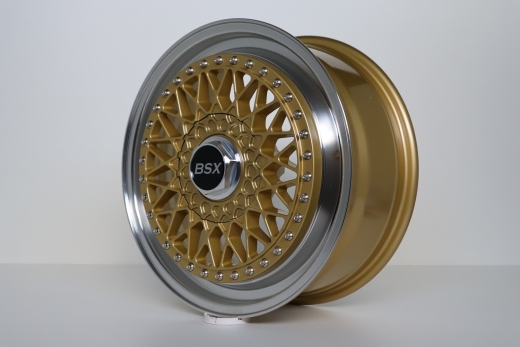 BSX Klassik Lip Satz 7x17Zoll ET35 LK 5x100 mit Tüv Gold