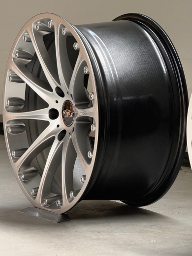 HTG 2 Felgen 8,5+ 9,5 x 19 ET35 / ET15 mit Teilegutachten