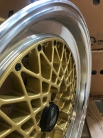 Lenso BSZ 8x17Zoll ET35 4x100 mit Tüv Gold