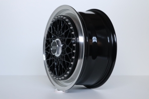 BSX Klassik Lip 7x17 Zoll ET35 LK 4x100 mit Tüv Schwarz