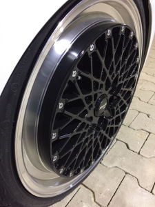 Klassik 50 Lip Satz 8x19 ET35 LK 5x100 oder ET40 5x112