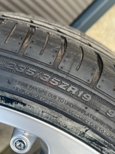 Musterradsatz HTG 2 8,5+9,5x19 mit Westlake Reifen